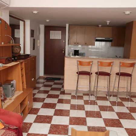 Апартаменты Peric Сплит