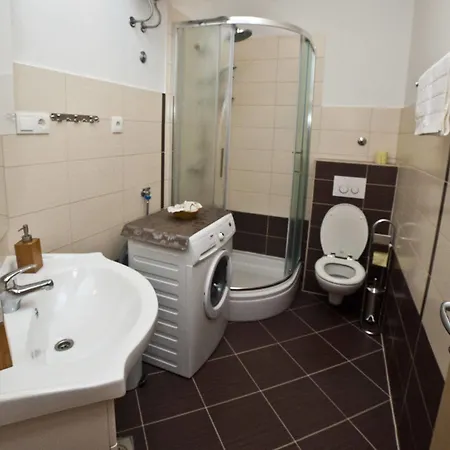 Apartament Peric *
